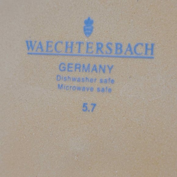 Waechtersbach Set (4) Embossed Dots Salad Plates 8.25” Orange Stars Snowflakes - Picture 8 of 9